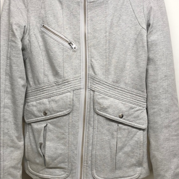 lululemon athletica Jackets & Blazers - Lululemon Jacket sz6 excellent condition